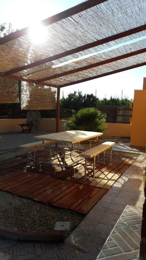 Casa Marina Lu Tuvaraggiu Casa Vacanze Sorso Exteriör bild