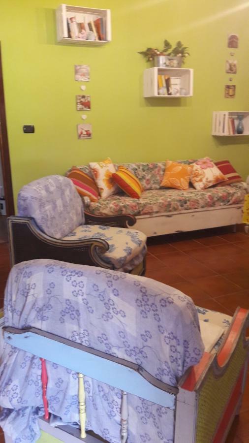 Casa Marina Lu Tuvaraggiu Casa Vacanze Sorso Exteriör bild